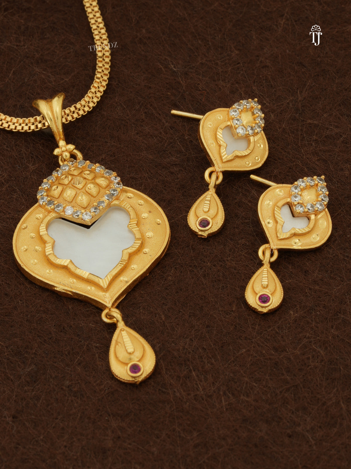 1 Gram Gold Plated Pendant Set for Ladies | Stylish Pendant & Earrings with 24" Chain