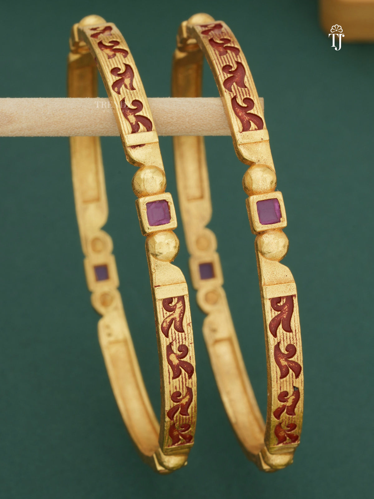 Trending Daily Wear Bangles With Ruby Stones Pack Of 2 Pieces ( 1 Pair )