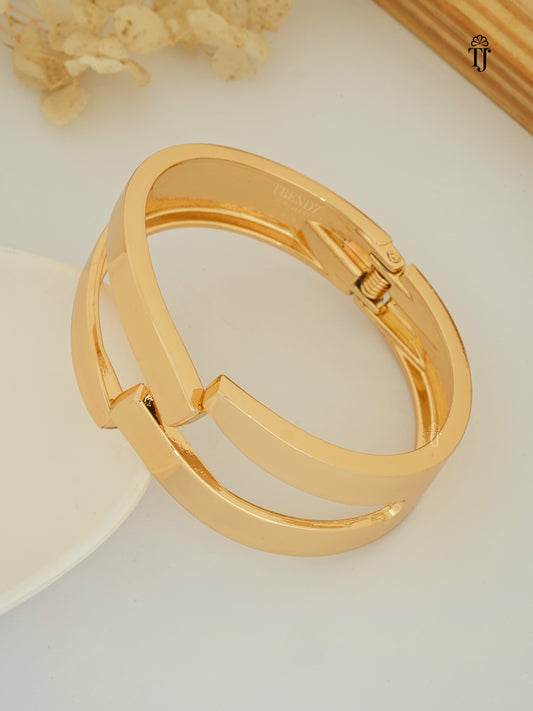 Artificial Bracelets for Ladies | Stylish 18k Gold Plated Designer Bracelet with Anti-Tarnish