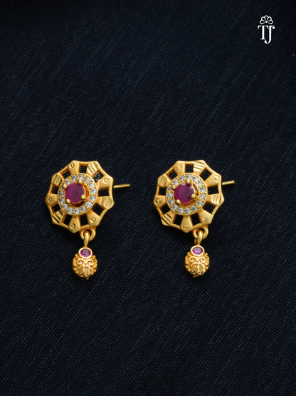 Artificial Gold Pendant Set for Women | Alluring Pendant and Earrings Set