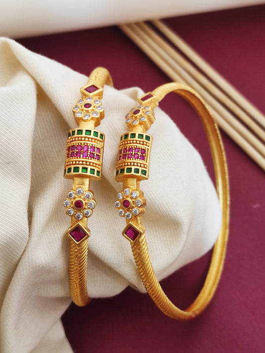 Beautiful Designer Bangles With Ruby Stone Pack Of 2 Pieces ( 1 Pair )
