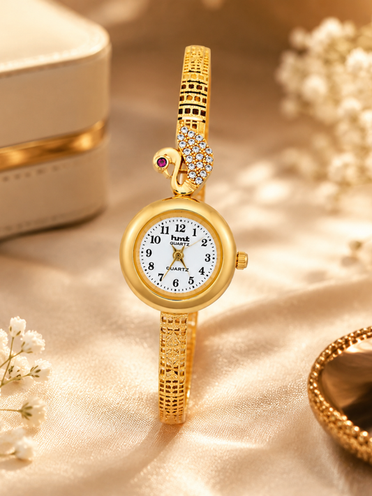 Beautiful  Quartz Gold Bracelet Watch