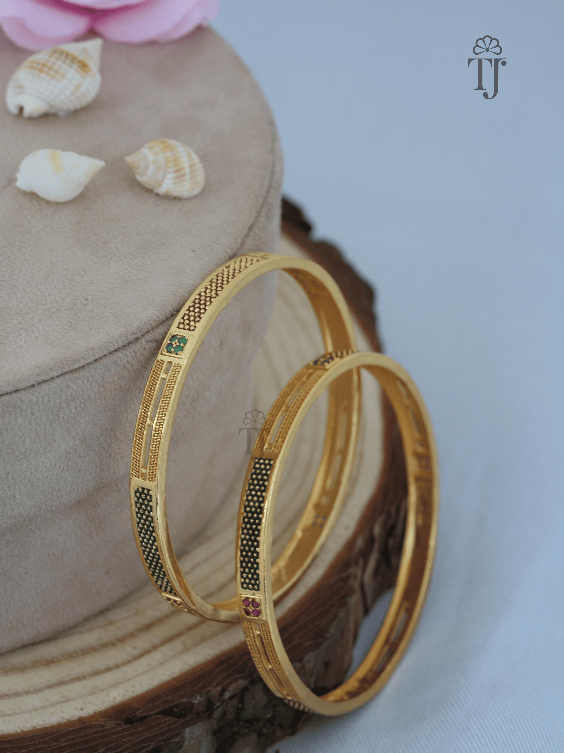 Best Artificial Bangles for Daily Use | Simple and Elegant Plain Bangle Design (1 Pair)