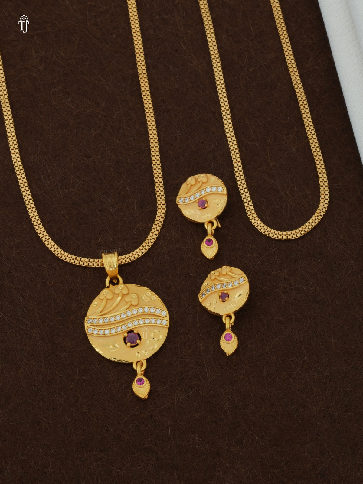 Buy Artificial Pendant Set Online | 3-Heart Designer Pendant & Earrings