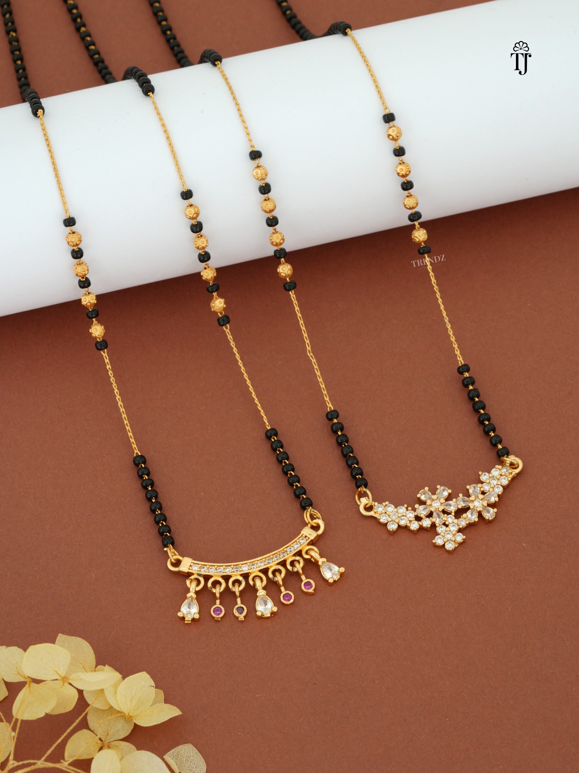 Buy Diamond Mangalsutra Online in India | 3-Flower AD Design Mangalsutra Set - Best Diwali Deal