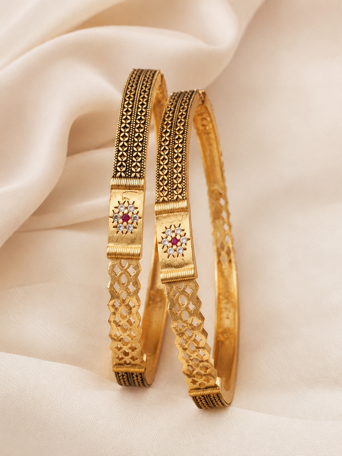 Trending Daily Wear Bangles With Ruby Stones Pack Of 2 Pieces ( 1 Pair )
