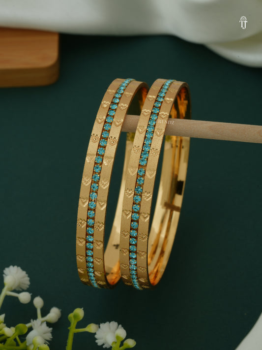 Daily Wear CNC Diamond Bangles | Ferozi Diamond Heart Design – Trendy Set for Women