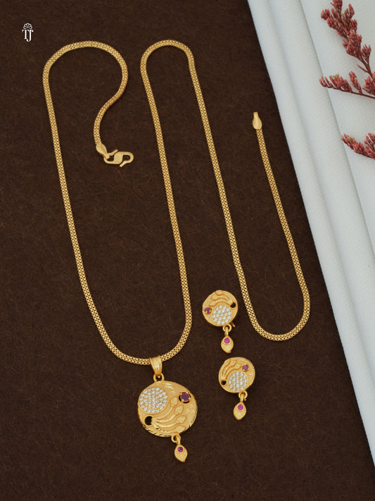Fashionable Women’s Pendant Set Collection | Buy Latest & Designer Pendant Online