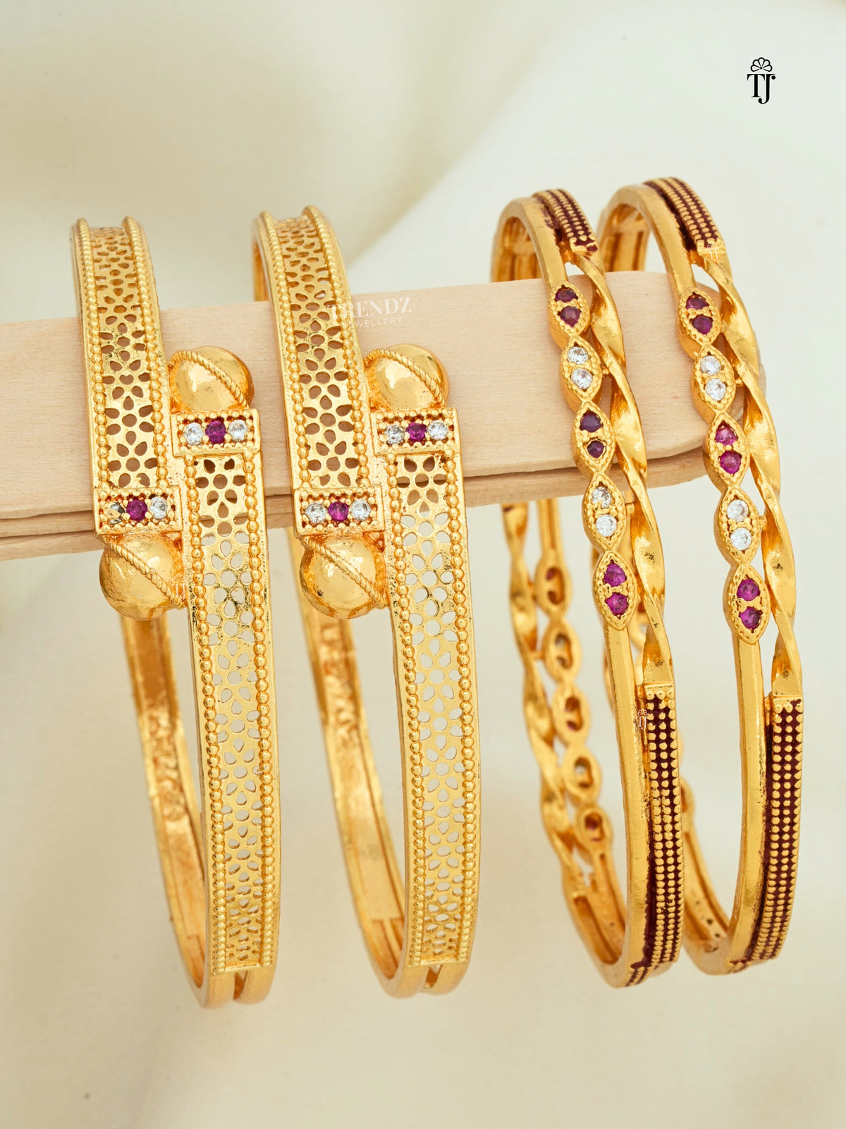 Indian Bangles Set of 2 Pair | Gorgeous Gold Plated Flower & Slim AD Diamond Bangles