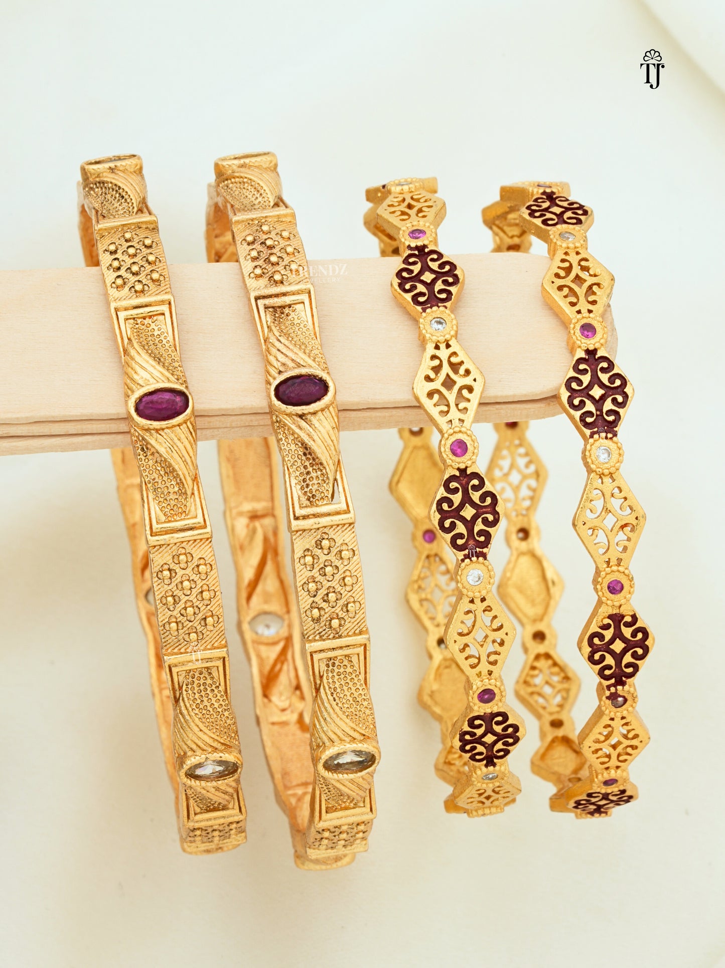 Latest Bangle Designs Set of 2 Pair | Rajwadi & Red Oxidised Flower Bangles
