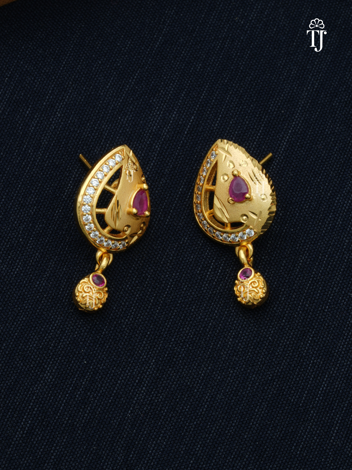 Latest Design Gold Plated Pendant Set | Trendy Pendant and Earrings Set for Women