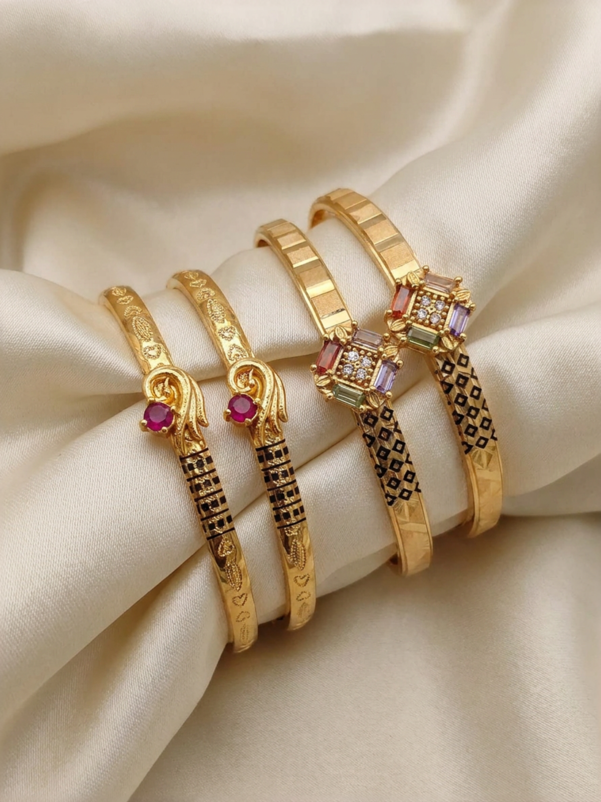 Stylish Adjustable Bracelets For Women & Girls Pack Of 4 Piece ( 2 Pair)