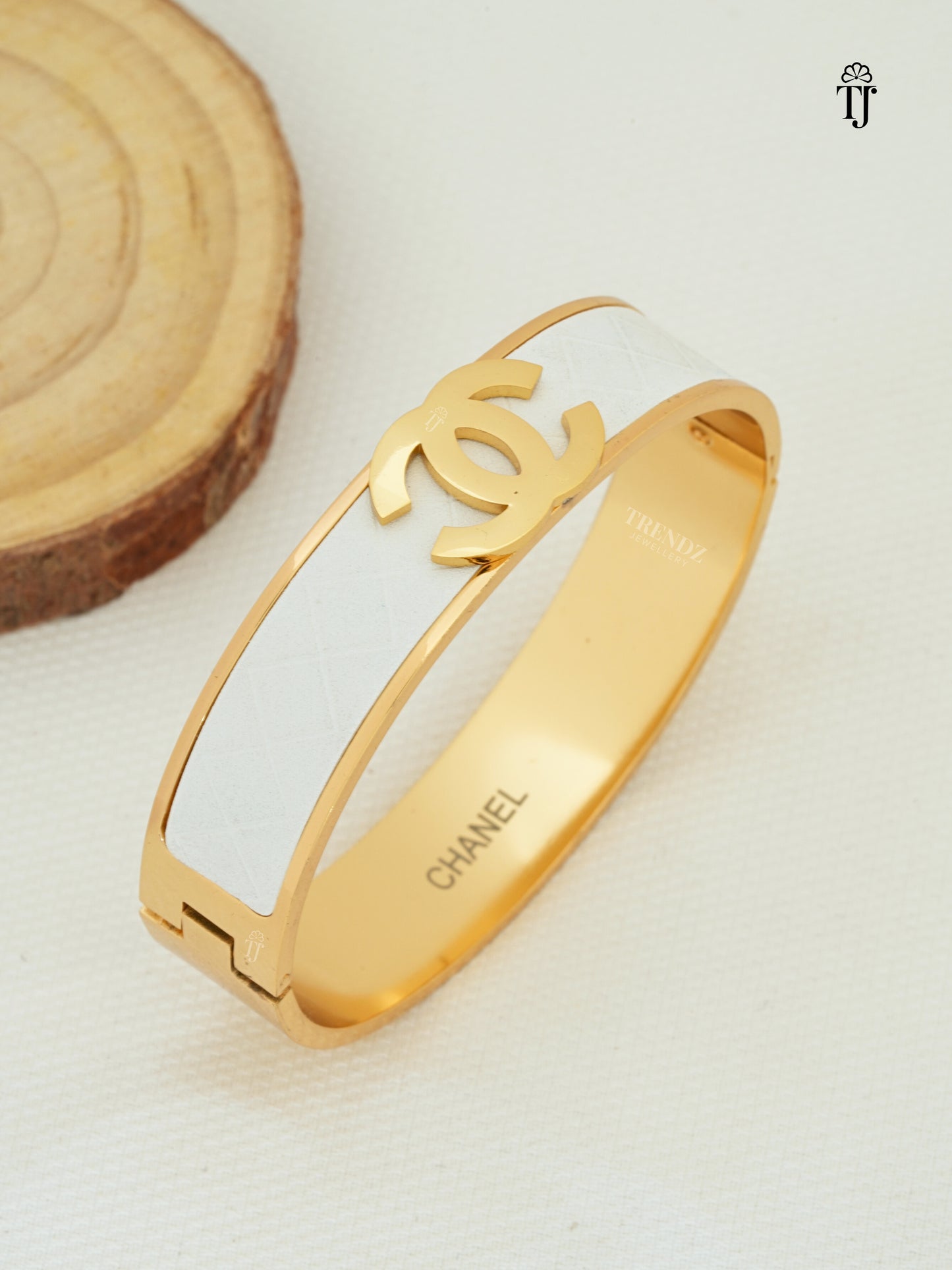 Trendy Bracelets for Ladies | Beautiful White and 18k Gold Plated Bracelet with Anti-Tarnish