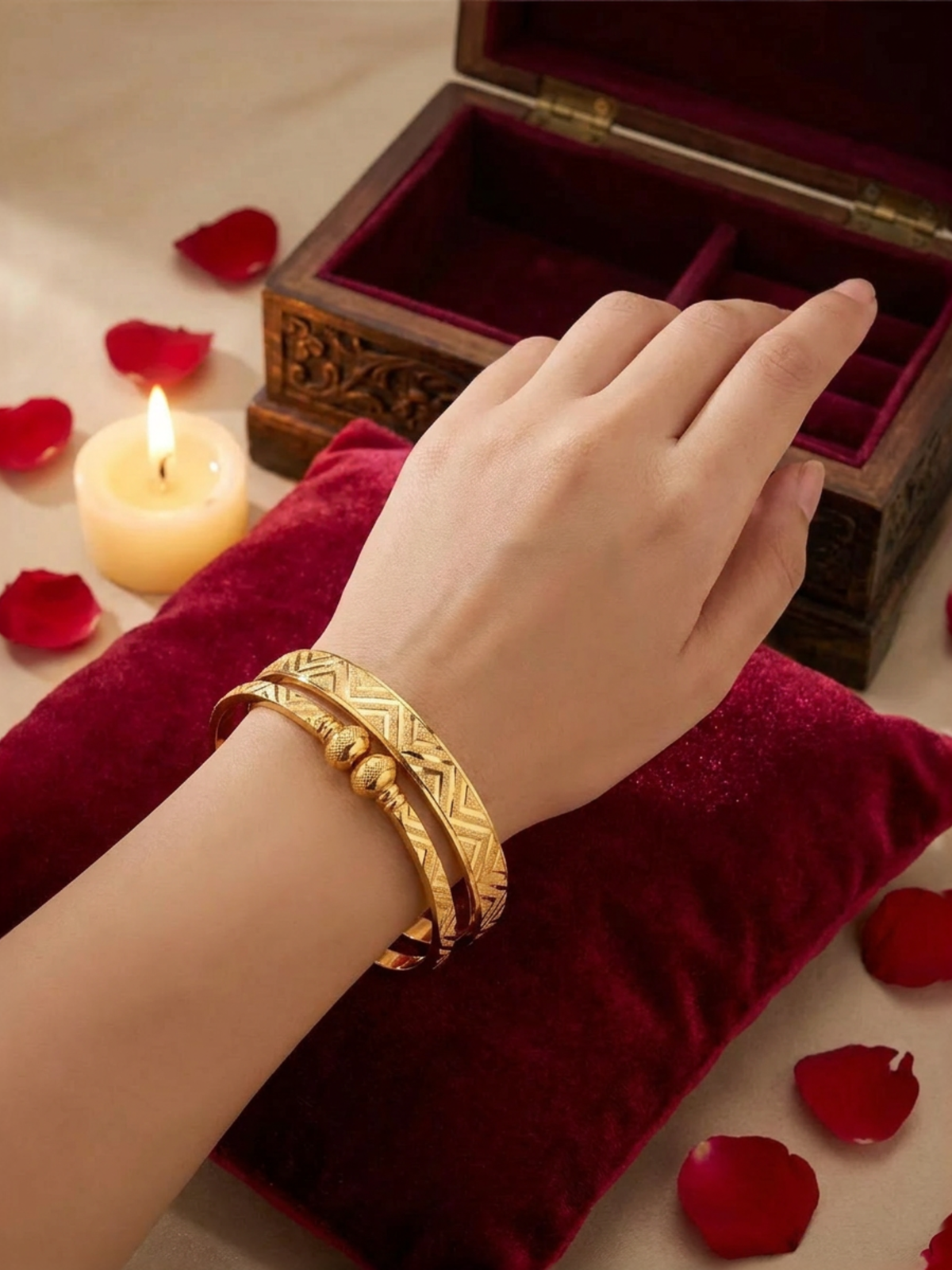 Trendy Fancy Daily Wear Bracelet For Women & Girls Pack Of 2 Pieces ( 1 Pair )