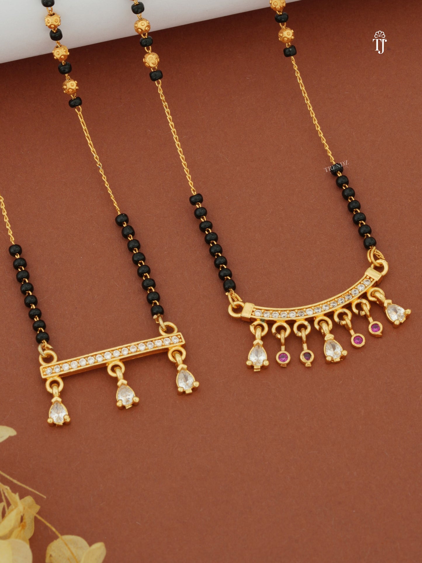 Buy Modern Gold & Diamond Mangalsutra | Latest Designer Golden Mangalsutra with White Diamonds