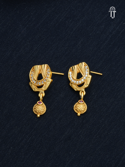 1gm Gold Plated Pendant Set for Women | Radiant Pendant and Earrings Set