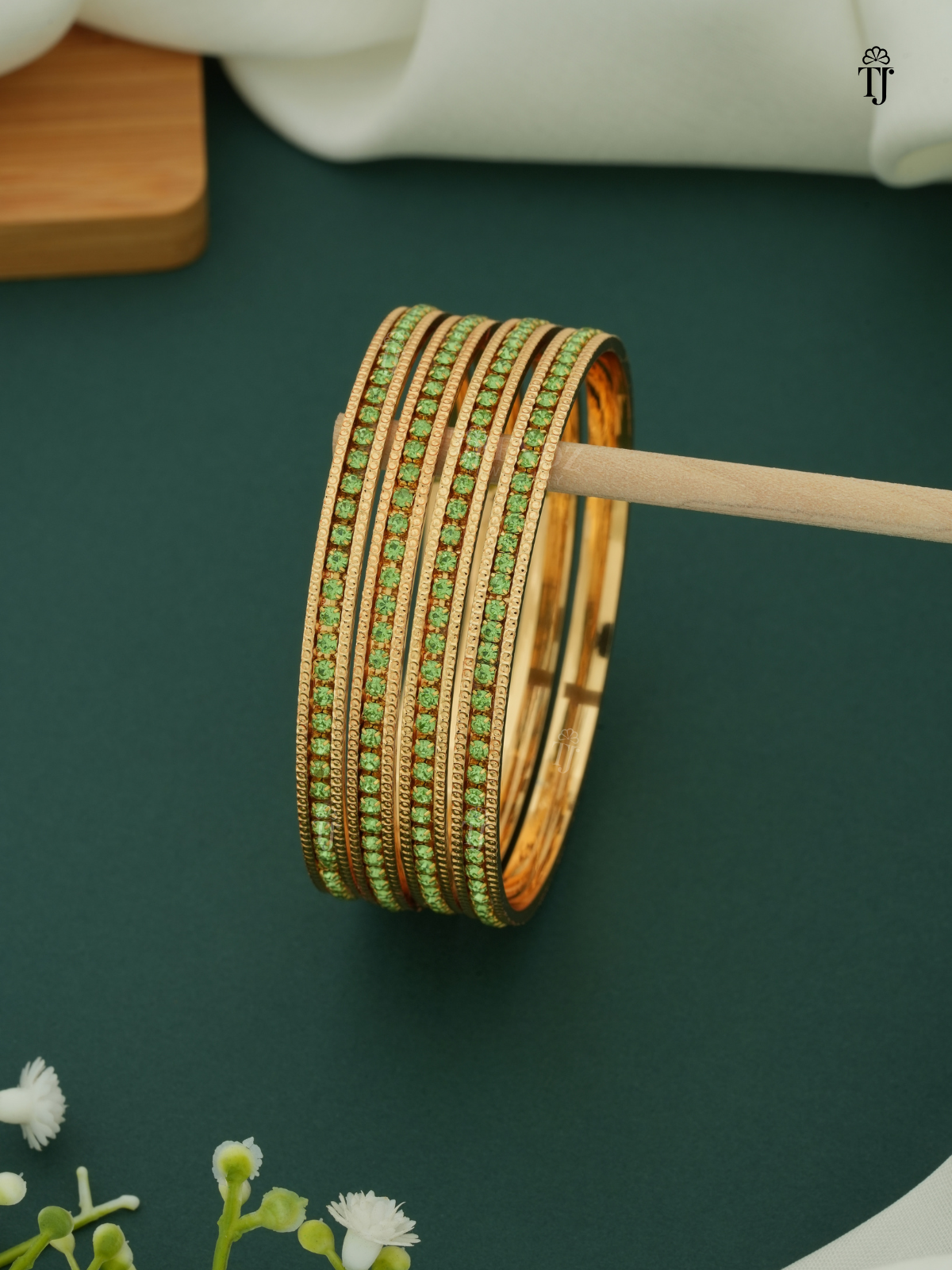 Green Diamond Bangles Set of 4 | Radiant & Trendy Bangle Set for Women