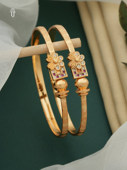 Stylish Adjustable Bracelets For Women & Girls Pack Of 2 Piece (1 Pair)