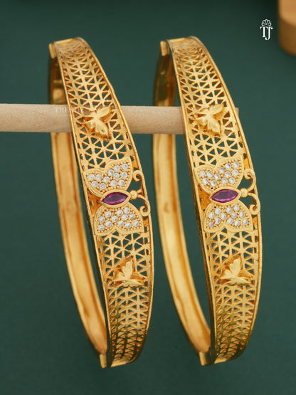 Beautiful Buttterfly Style Bangles With Red AD Stone Pack Of 2 Pieces ( 1 Pair )