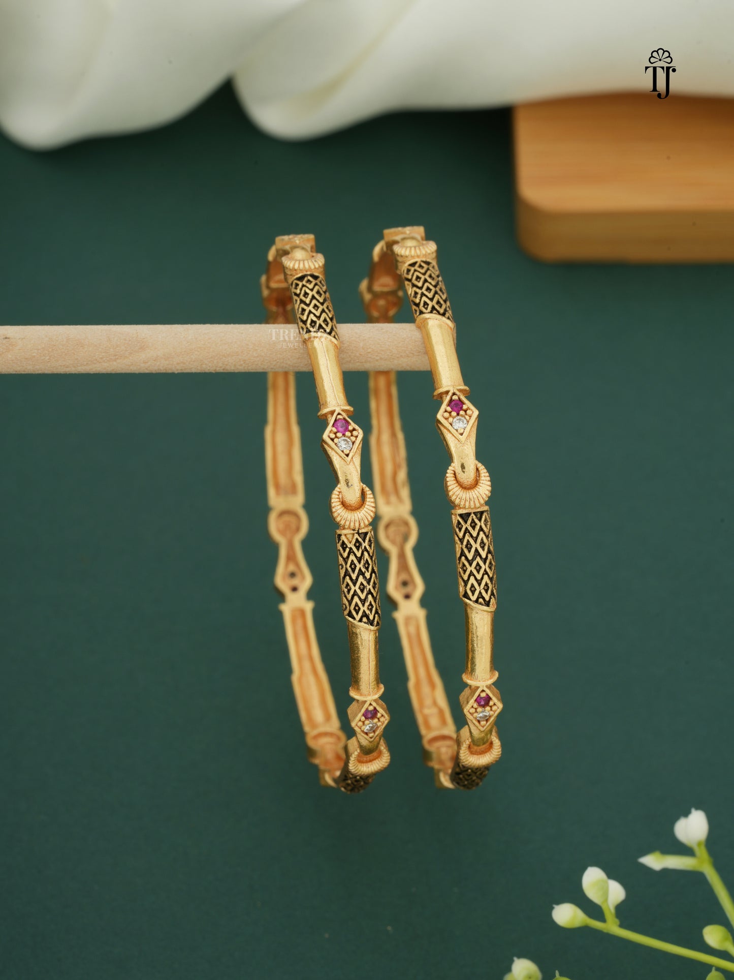 Beautiful Daily Wear Bangles With AD Stones Pack OF 2 Pieces ( 1 Pair )