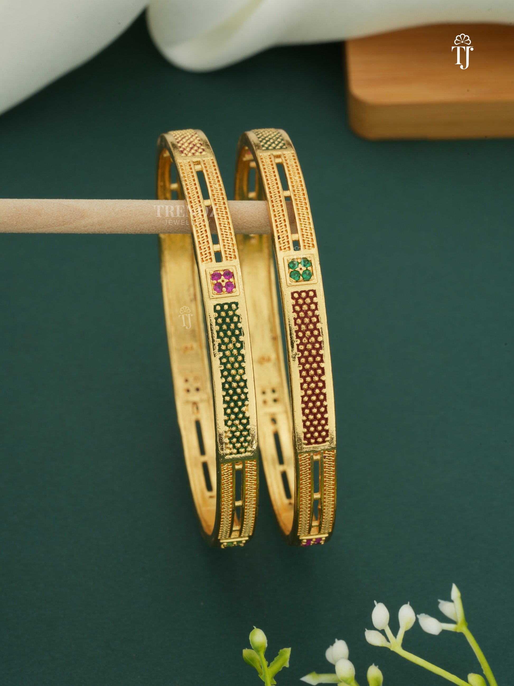 Best Artificial Bangles for Daily Use | Simple and Elegant Plain Bangle Design (1 Pair)