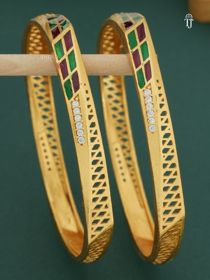 Stylish 3D Minawork Square Shape Bangles With Micro Gold Finish Pack Of 2 Pieces ( 1 Pair )